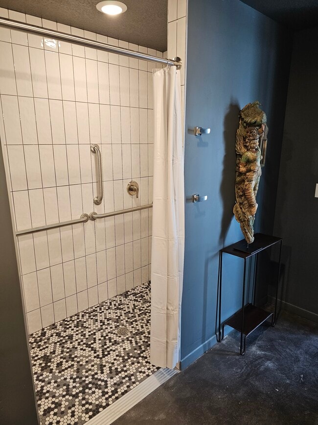 Clubhouse Bathroom - Lotus Republic Apartments