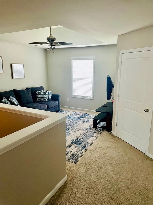 Building Photo - Wonderful Three Bedroom Home in Northeast Columbia!