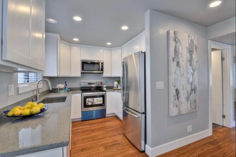 Building Photo - 34779 Tuxedo Common