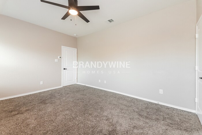 Building Photo - 1302 Community Way