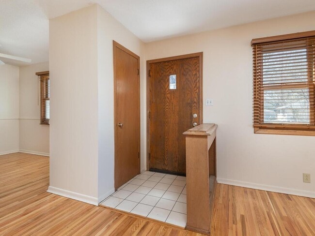 Building Photo - 6321 Wilryan Ave