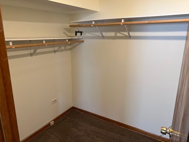 Building Photo - 3359 N Laramie Ave