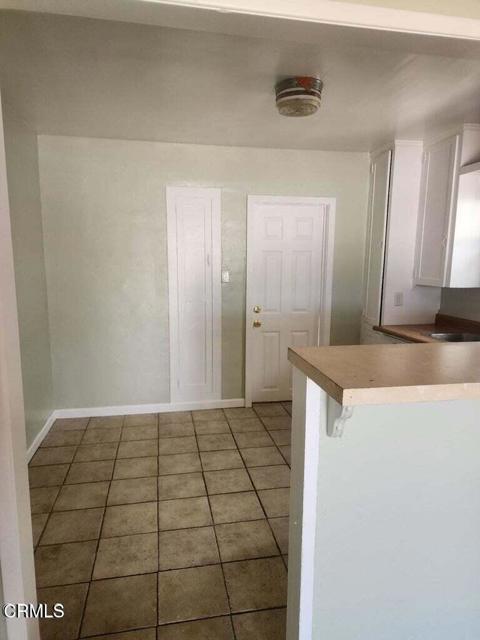 Building Photo - 515 S Evergreen Dr