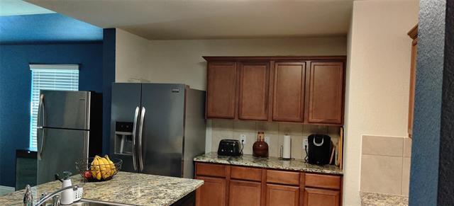 Building Photo - 2217 Vance Dr