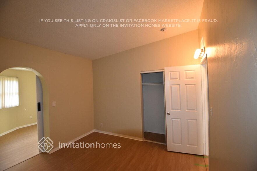 Building Photo - 3317 SW 15th Ct