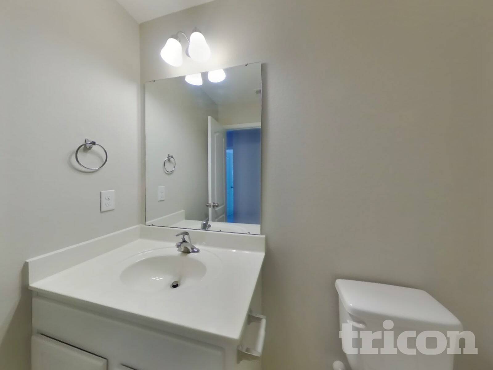 Building Photo - 933 Joselynn Drive