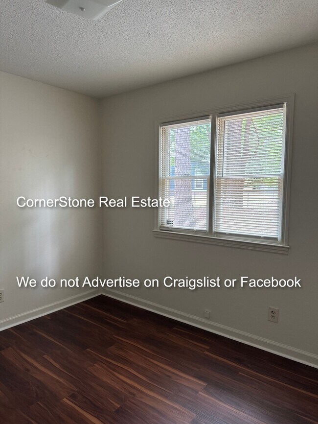 Building Photo - 123 - B Deerfield Drive, Spring Lake NC 28390
