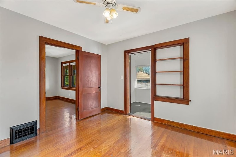 Building Photo - 3400 Milton Dr