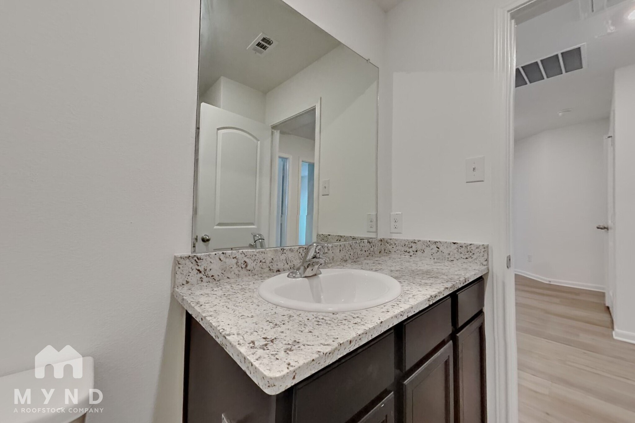 Building Photo - 10853 Quinn Ct