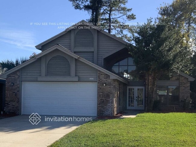 Building Photo - 908 Silver Leaf Pl