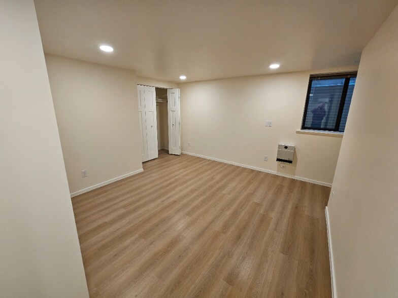 Building Photo - 6311 NE 196th St