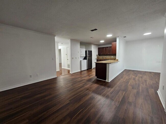 Building Photo - 2408 Barley Club Ct