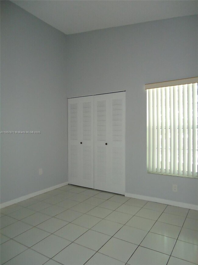 Building Photo - 7611 SW 153rd Ct