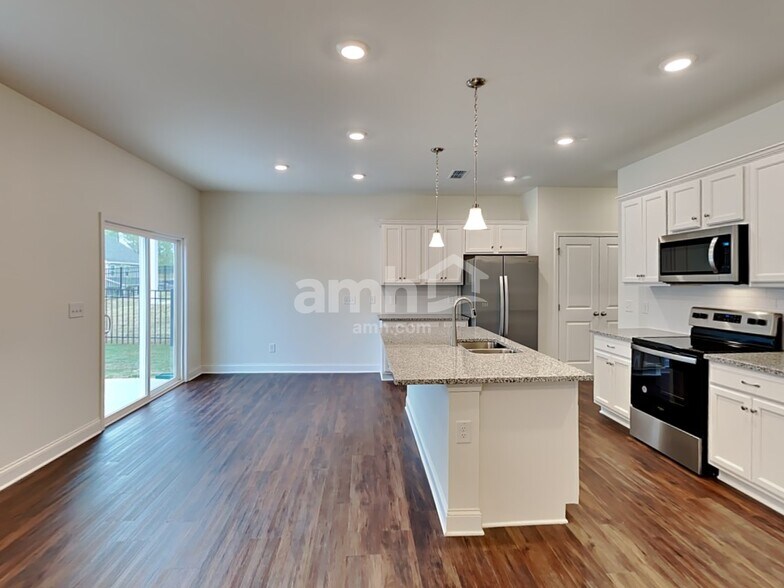 Building Photo - 881 Headland Wy