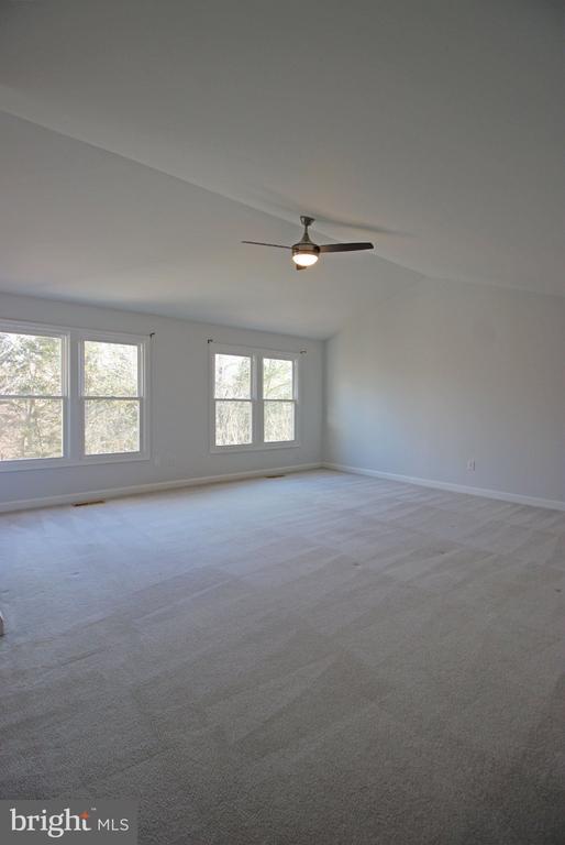 Building Photo - 13111 Willoughby Newton Dr