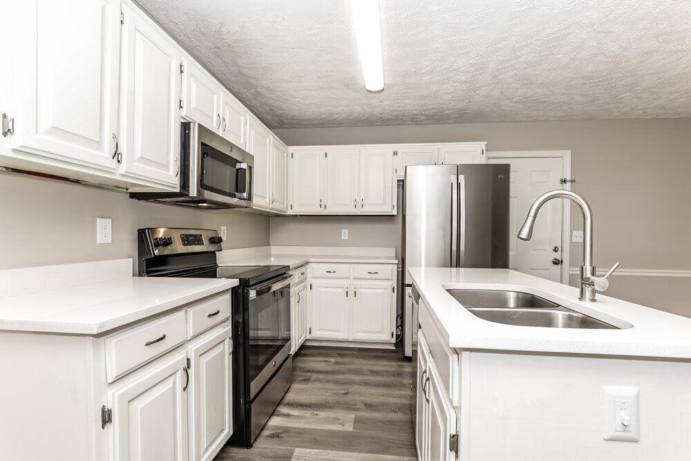 Building Photo - 109 St Michaels Ln