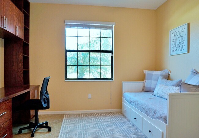 Building Photo - 12948 Broomfield Ln