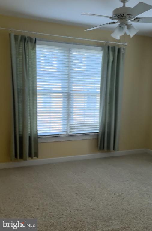 Building Photo - 2181 Wolftrap Ct