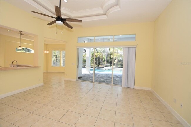 Building Photo - 17 Oasis Cir