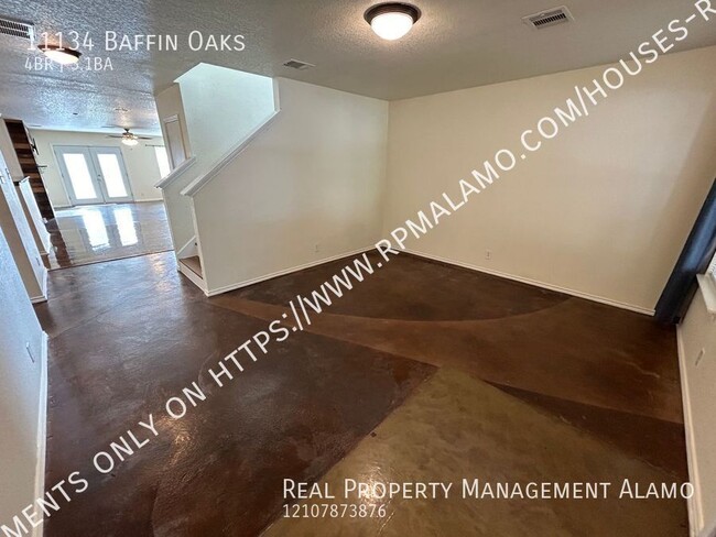 Building Photo - 11134 Baffin Oaks