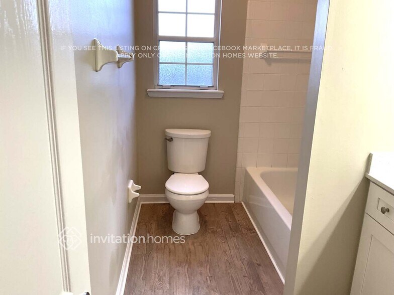 Building Photo - 12520 Larkstone Ct
