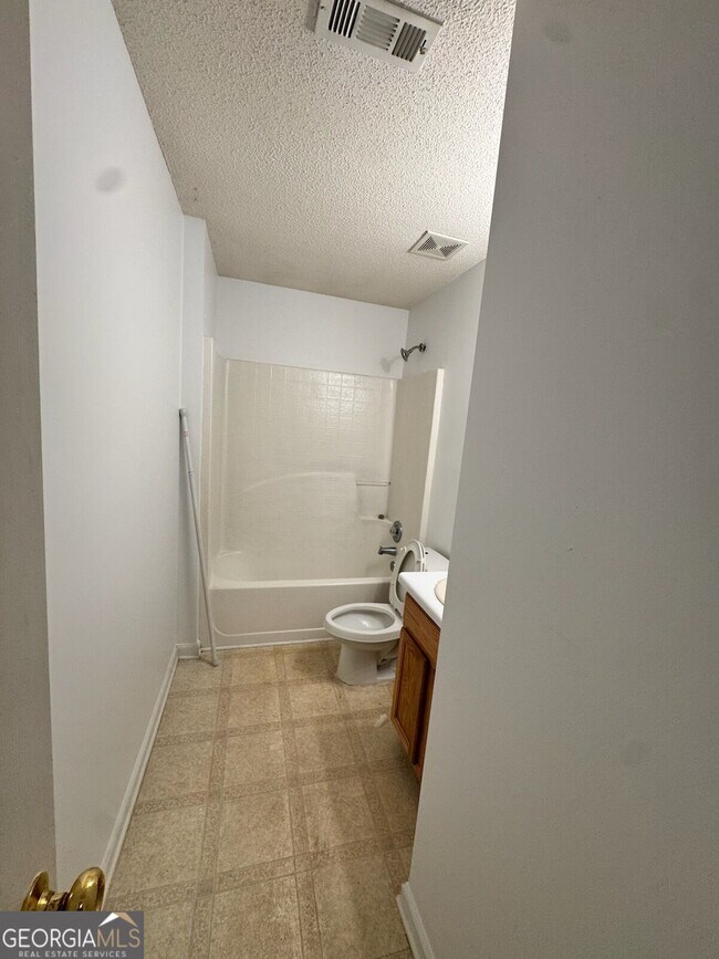 Building Photo - 6922 Red Bone Way