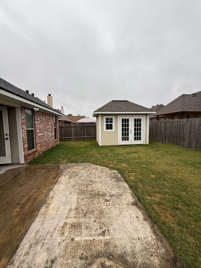 Building Photo - Haughton! Charming 3-Bedroom Brick Home with Spacious Yard