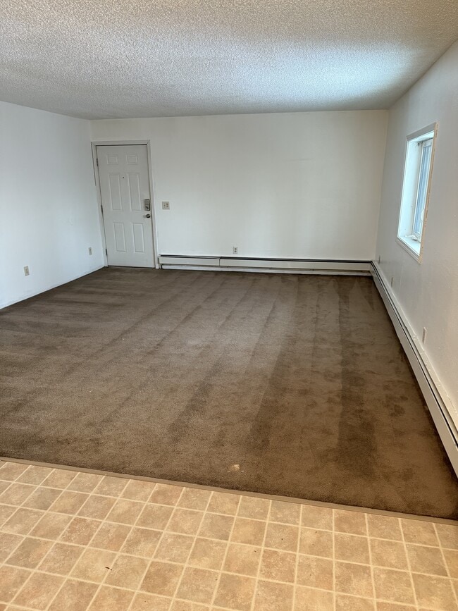 Building Photo - 2663 S Turner St