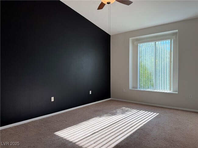 Building Photo - 3540 Cactus Shadow St