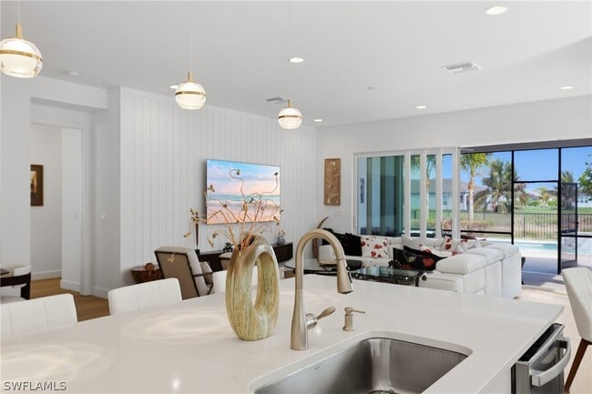 Building Photo - 11479 Coronado Wy