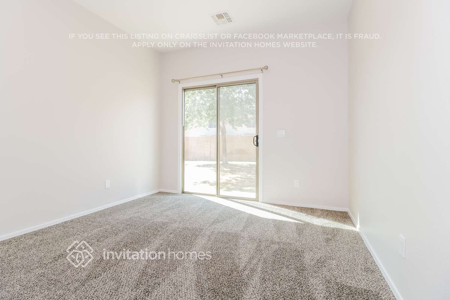 Building Photo - 15949 W Mauna Loa Ln