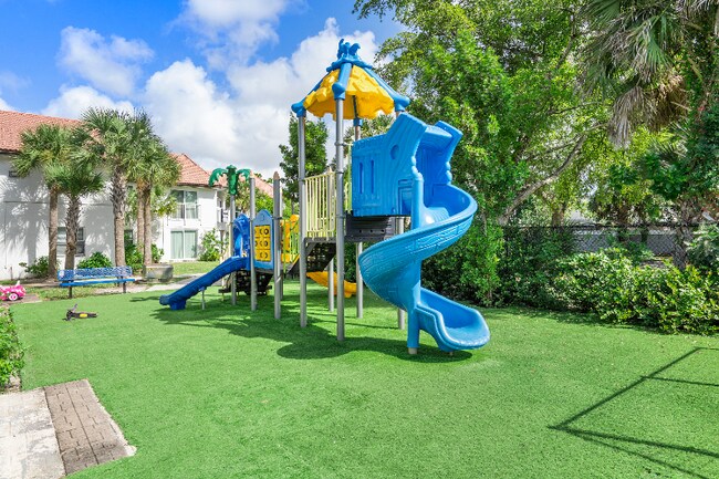 Building Photo - 5971 NW 17th Pl