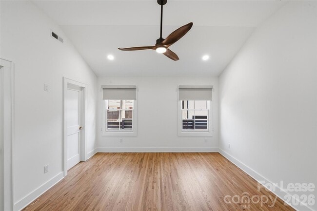 Building Photo - 1838 Merriman Ave