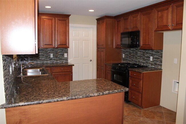 Building Photo - 10301 Ivyridge Rd