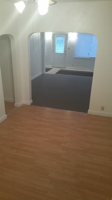 Building Photo - 214 6th St NW