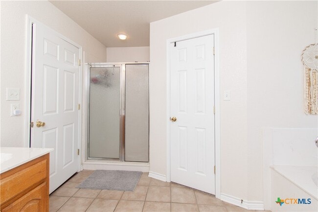 Building Photo - 103 Corral Ct