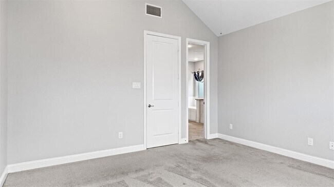 Building Photo - 5419 Camaguey St