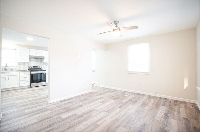 Building Photo - 1224 Page Blvd