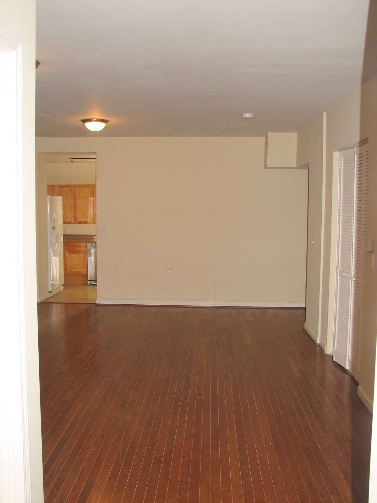 LIVING/DINING AREA - 5804 14th St NW