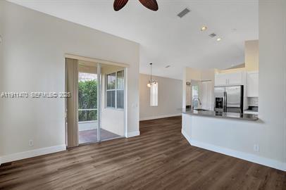 Building Photo - 955 Savannah Falls Dr