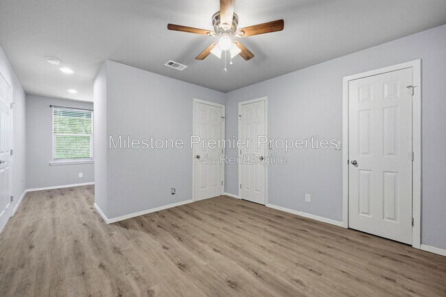 Building Photo - 101 Lakewood Ln