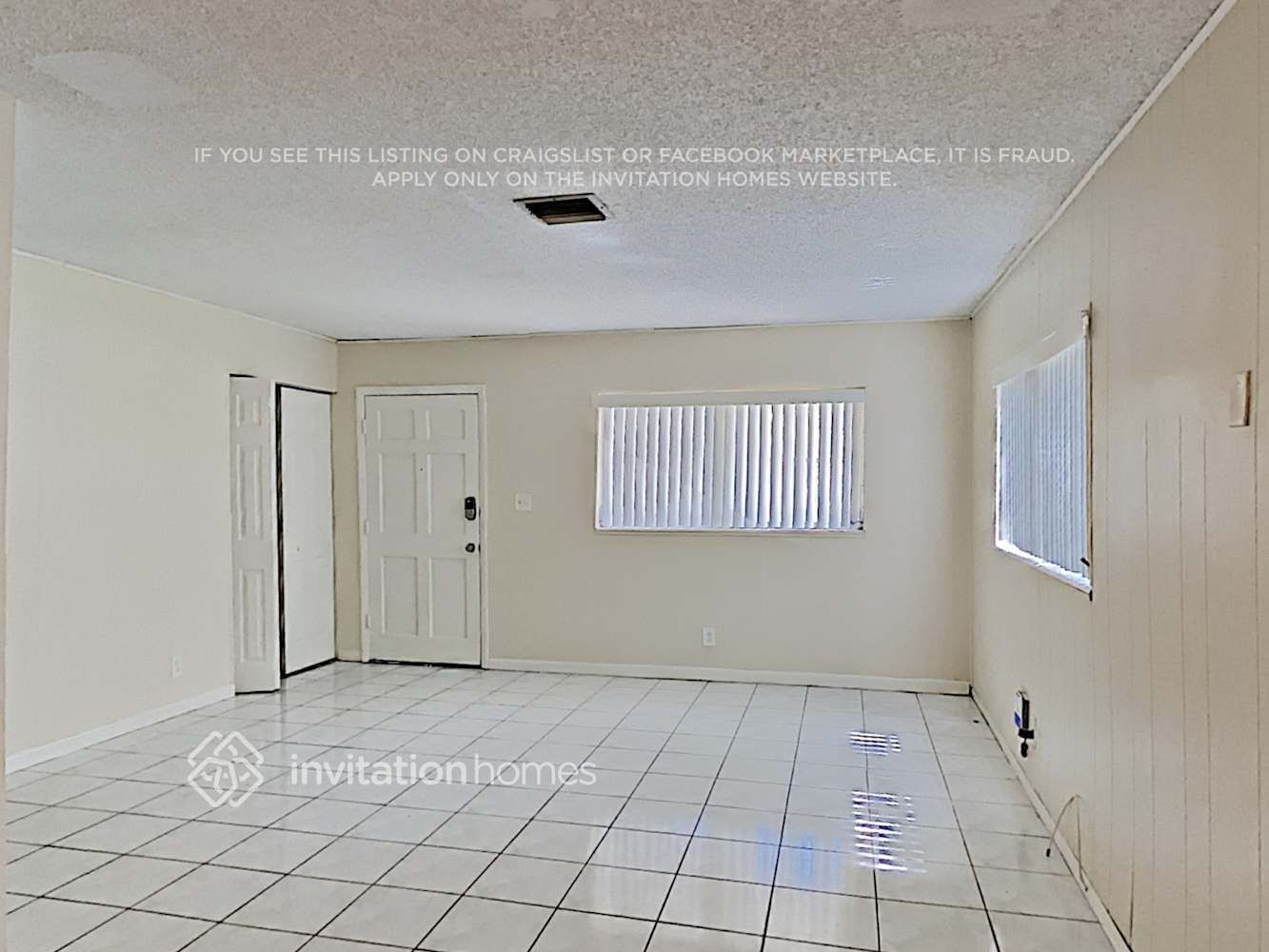 Building Photo - 4972 SW 4th St