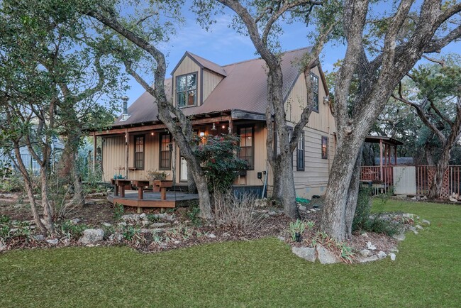 Building Photo - 60 Canyon Creek Dr