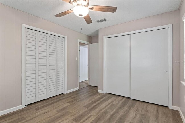 Building Photo - 4721 SW 47th Wy