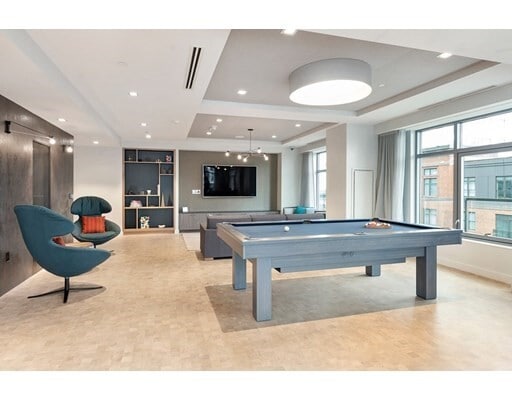 Building Photo - 375 Canal St