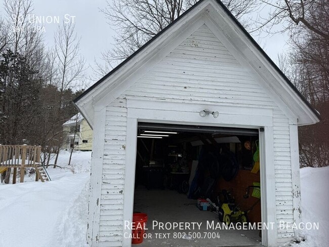 Building Photo - 30 Union St