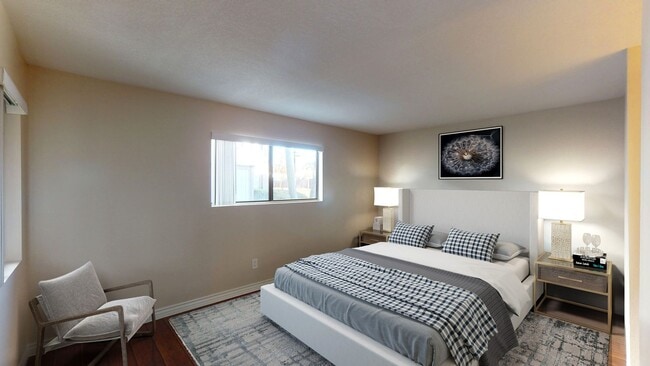 Building Photo - 2 Bed/2 Bath, Centrally Located in Brea!