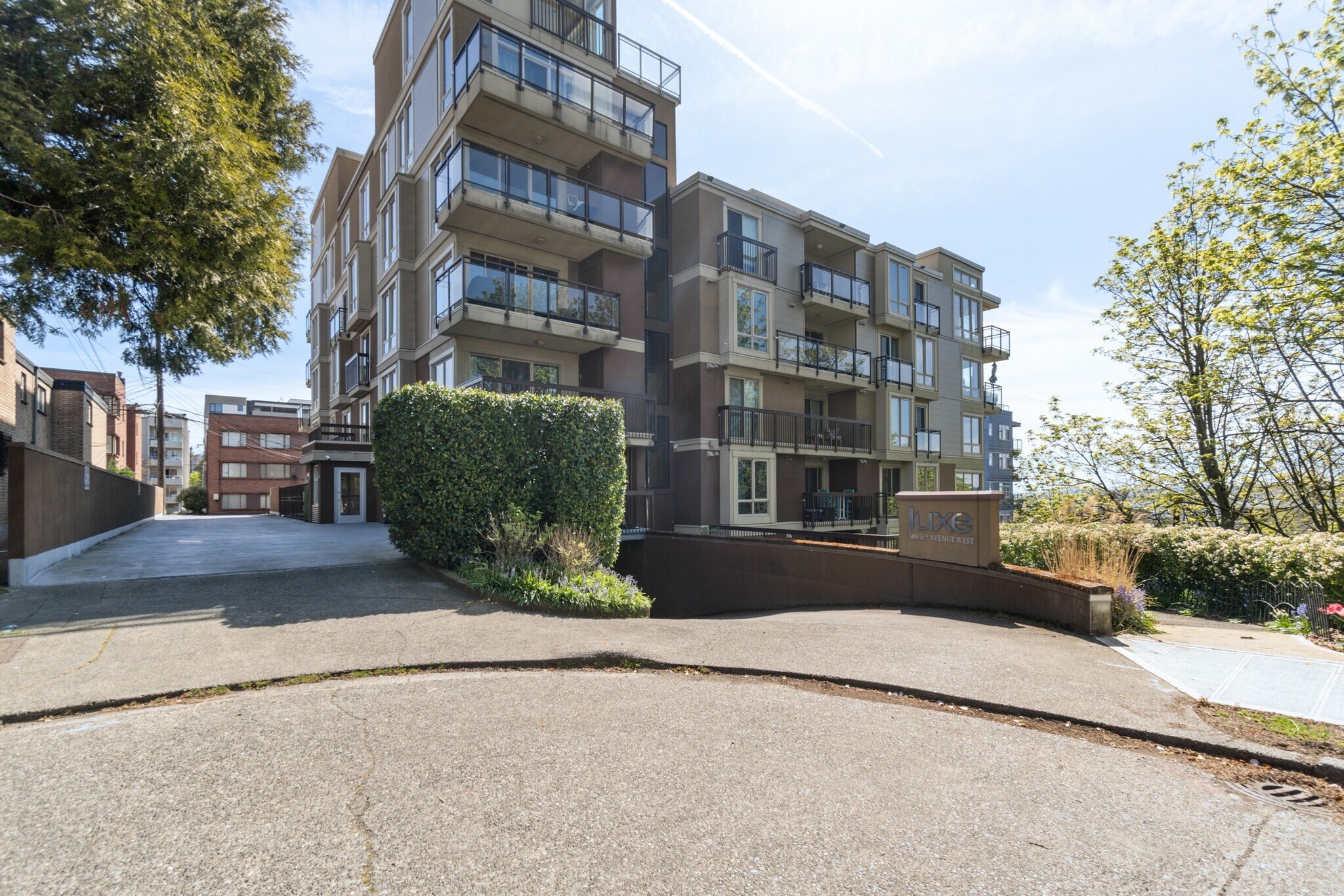 Building Photo - 500 5th Avenue West