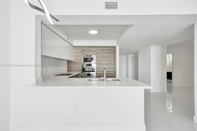 Building Photo - 330 Sunny Isles Blvd