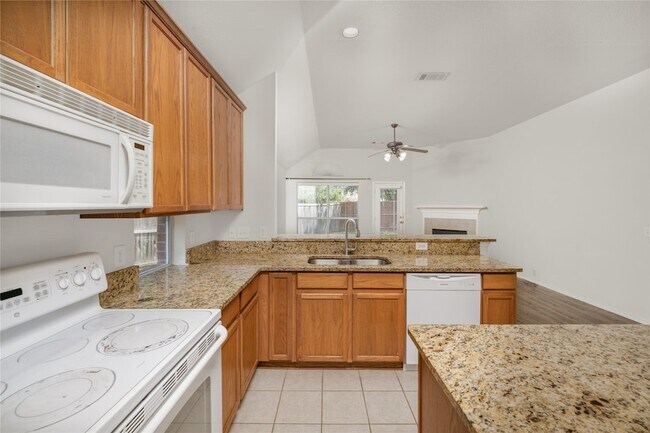 Building Photo - 8300 Rayburn Ln